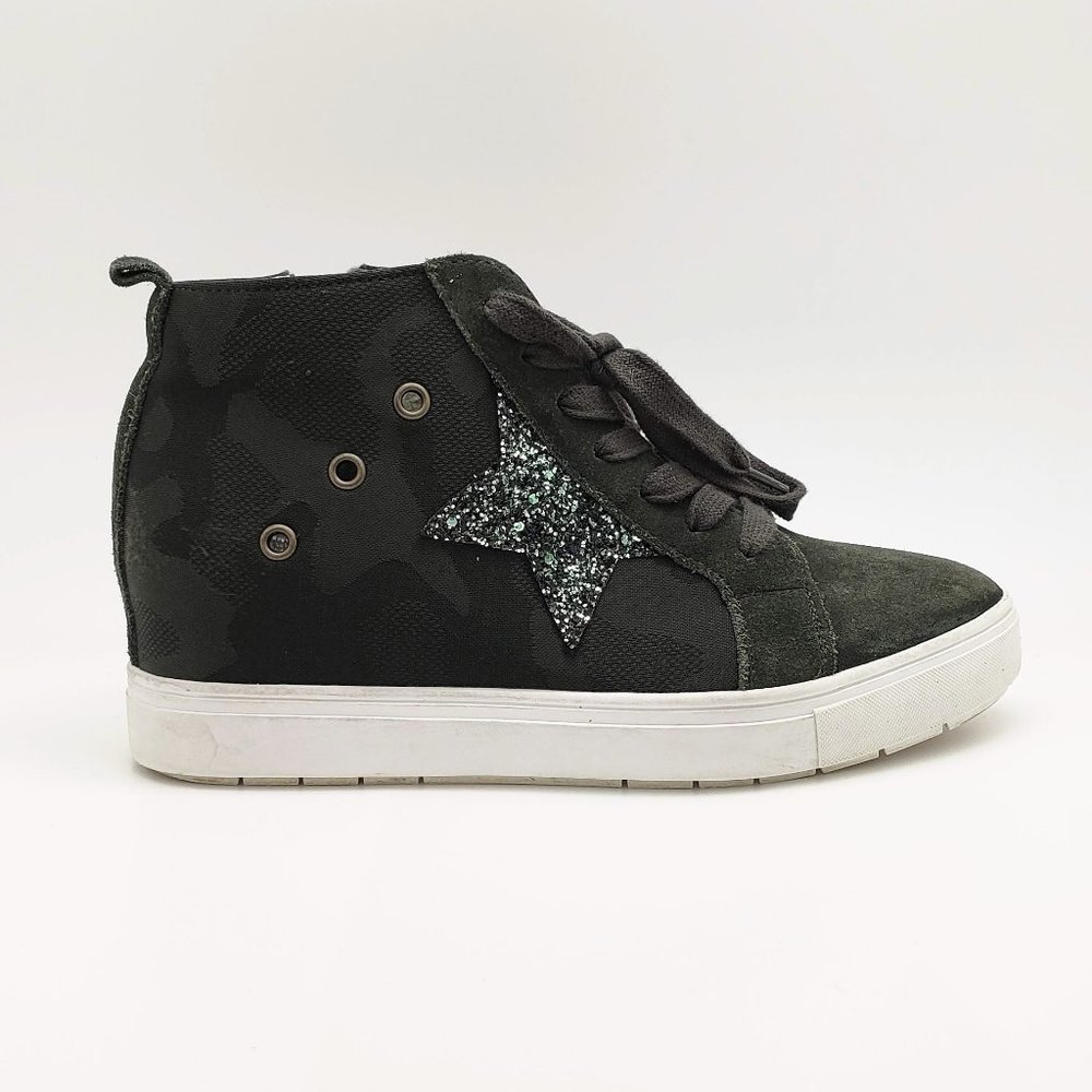 STEVE MADDEN Camo Wedge Sneaker Army Green Sparkle